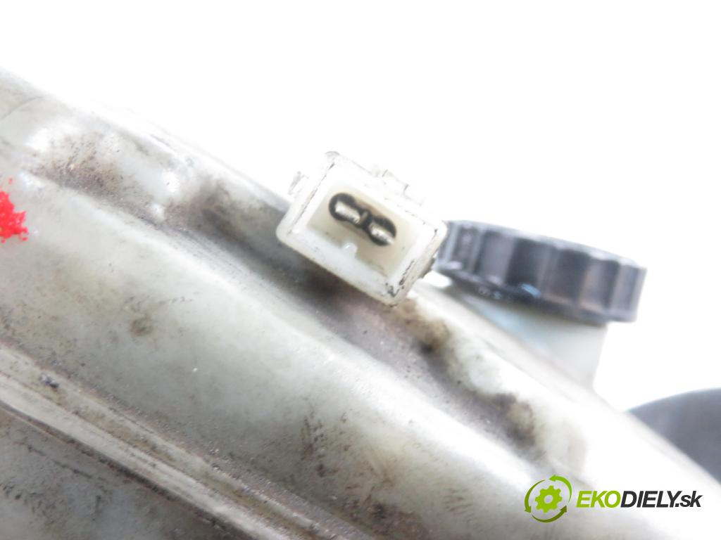 MERCEDES-BENZ SPRINTER 2-t Skrzynia(901, 902) FURGON 2001 0,00 213 CDI - OM 611.981 2148,00 Posilovač 0204021250 ; A0004309508 (Servočerpadlá, pumpy riadenia)