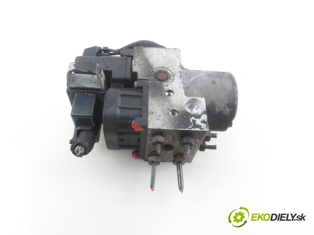 FORD TRANSIT TOURNEO Autobus (FC_ _) BUS 2004 107,00 2.3 - E5FA 2295,00 Pumpa ABS 0265216577 ; YC152M110AE (Pumpy ABS)