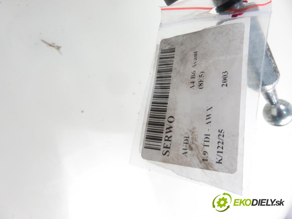 AUDI A4 Avant (8E5, B6) KOMBI 2003 96,00 1.9 TDI - AWX 1896,00 Posilovač 8E0612105M (Servočerpadlá, pumpy riadenia)