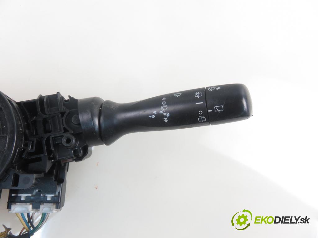 TOYOTA YARIS (_P9_) HB 2006 51,00 1.0 VVT-i (KSP90_) - 1KR-FE 998,00 páčka/prepínač 0D09117FG19