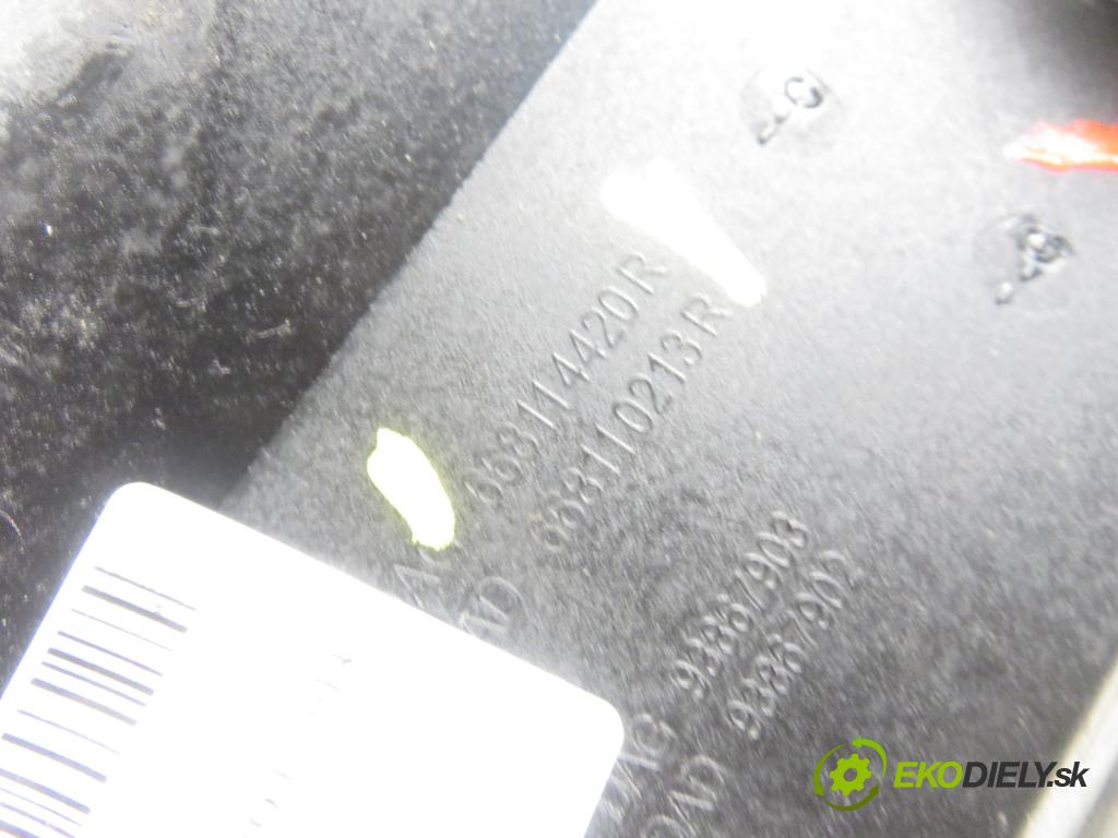 OPEL VIVARO B Skrzynia (X82) FURGON 2015 85,00 1.6 CDTI - R9M 450 1598,00 Torpédo, plast pod čelné okno 668114420R (Torpéda)