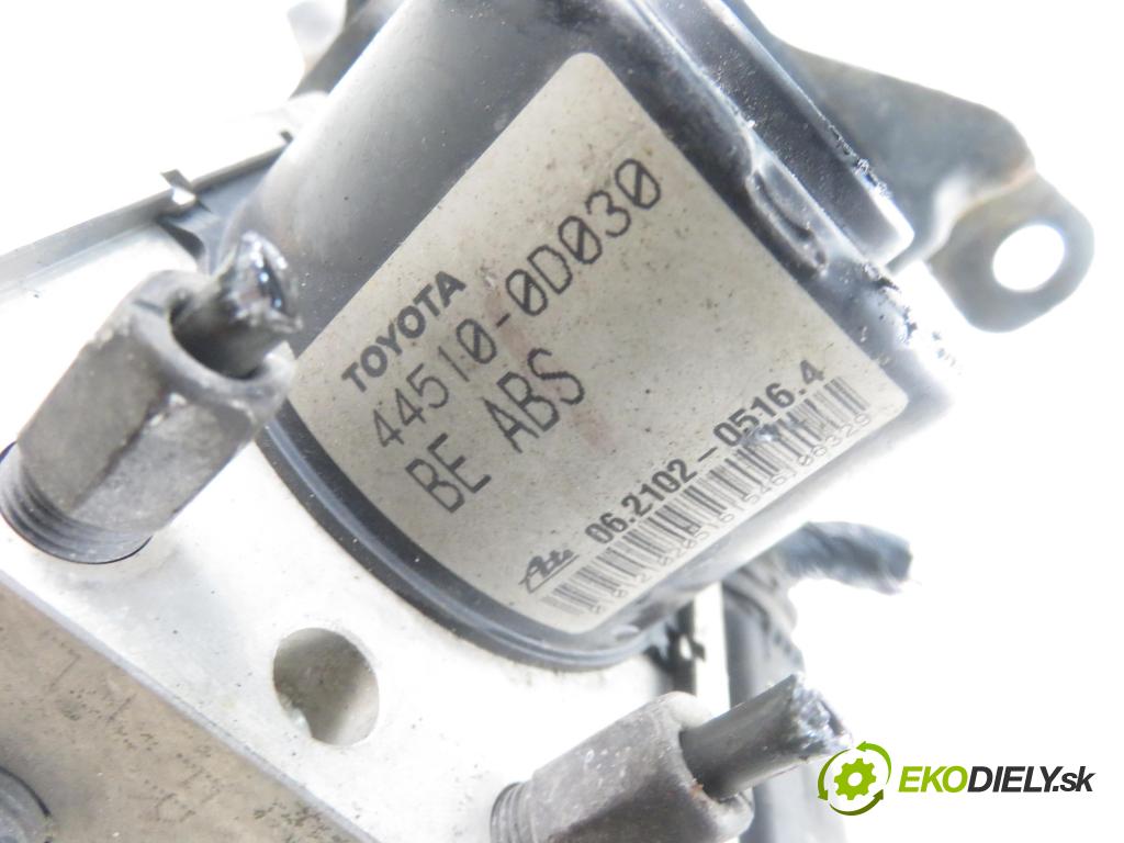 TOYOTA YARIS (_P9_) HB 2006 51,00 1.0 VVT-i (KSP90_) - 1KR-FE 998,00 Pumpa ABS 06210907463 ; 895410D040 (Pumpy ABS)