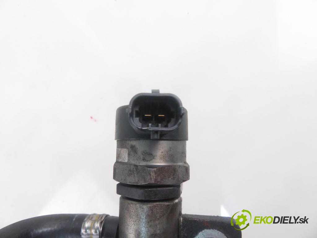 FIAT SEDICI (189_) CROSSOVER 2007 88,00 1.9 D Multijet - D19AA 1910,00 Lišta vstrekovacia 55200266 ; 0445214056 ; 0281002507 (Vstrekovacie lišty)