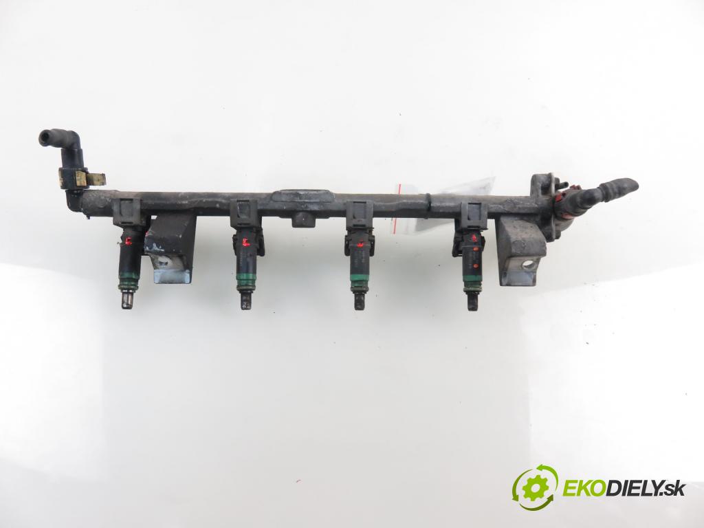 FORD FOCUS (DAW, DBW) HB 2000 74,00 1.6 16V 100 - FYDA 1596,00 Lišta vstrekovacia 98MFBA9F593 (Vstrekovacie lišty)