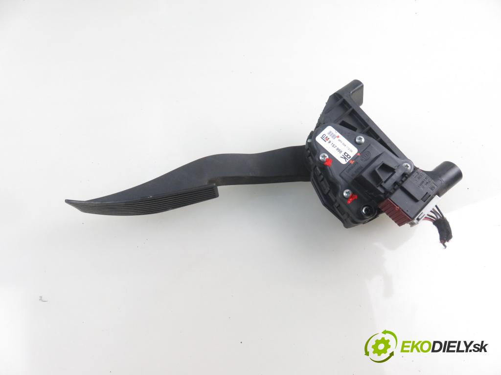 OPEL ASTRA G liftback (T98) HB 2008 66,00 1.4 - Z 14 XEP 1364,00 Potenciometer plynu 9157998BK ; 6PV00811200 (Pedále)