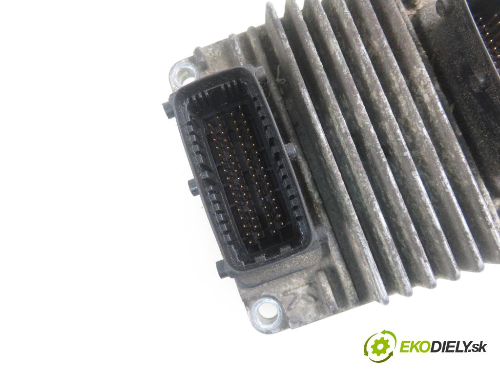 OPEL ASTRA G liftback (T98) HB 2002 55,00 1.7 DTI 16V - Y 17 DT 1686,00 Riadiaca jednotka Motor 12212819 ; 8973065751