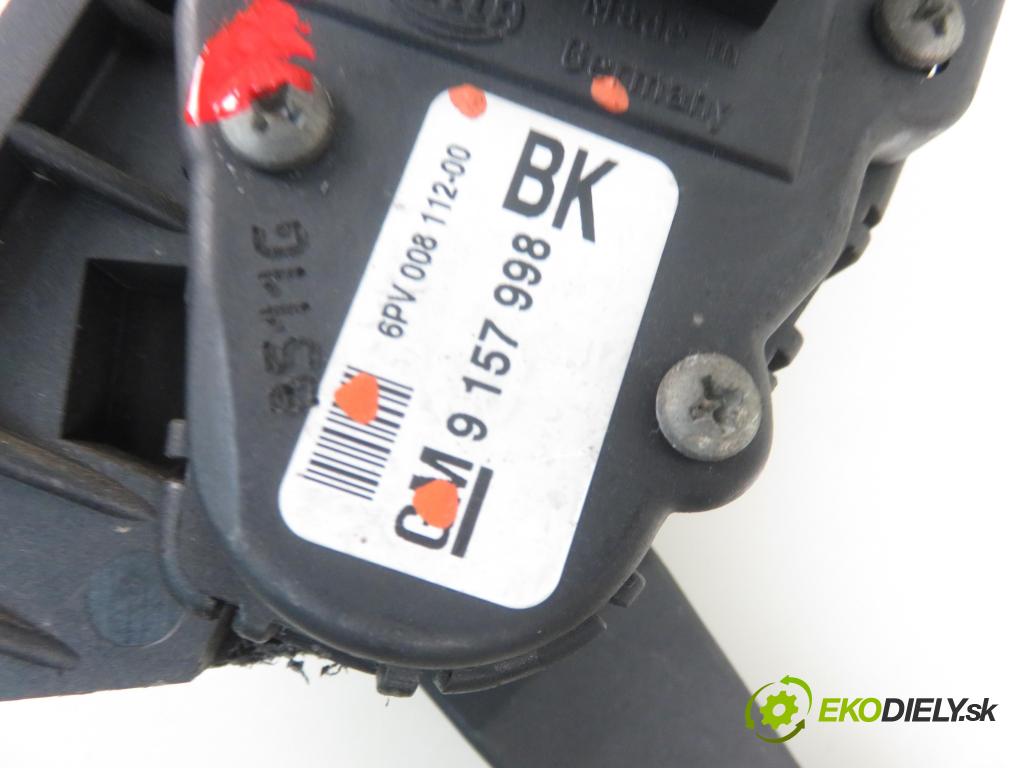 OPEL ASTRA G liftback (T98) HB 2002 55,00 1.7 DTI 16V - Y 17 DT 1686,00 Potenciometer plynu 9157998BK ; 6PV00811200 (Pedále)