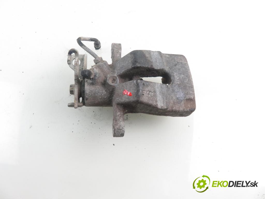 RENAULT MEGANE II Kombi (KM0/1_) KOMBI 2003 72,00 1.4 - K4J 730 1390,00 Brzdič strmeň pravé zadné