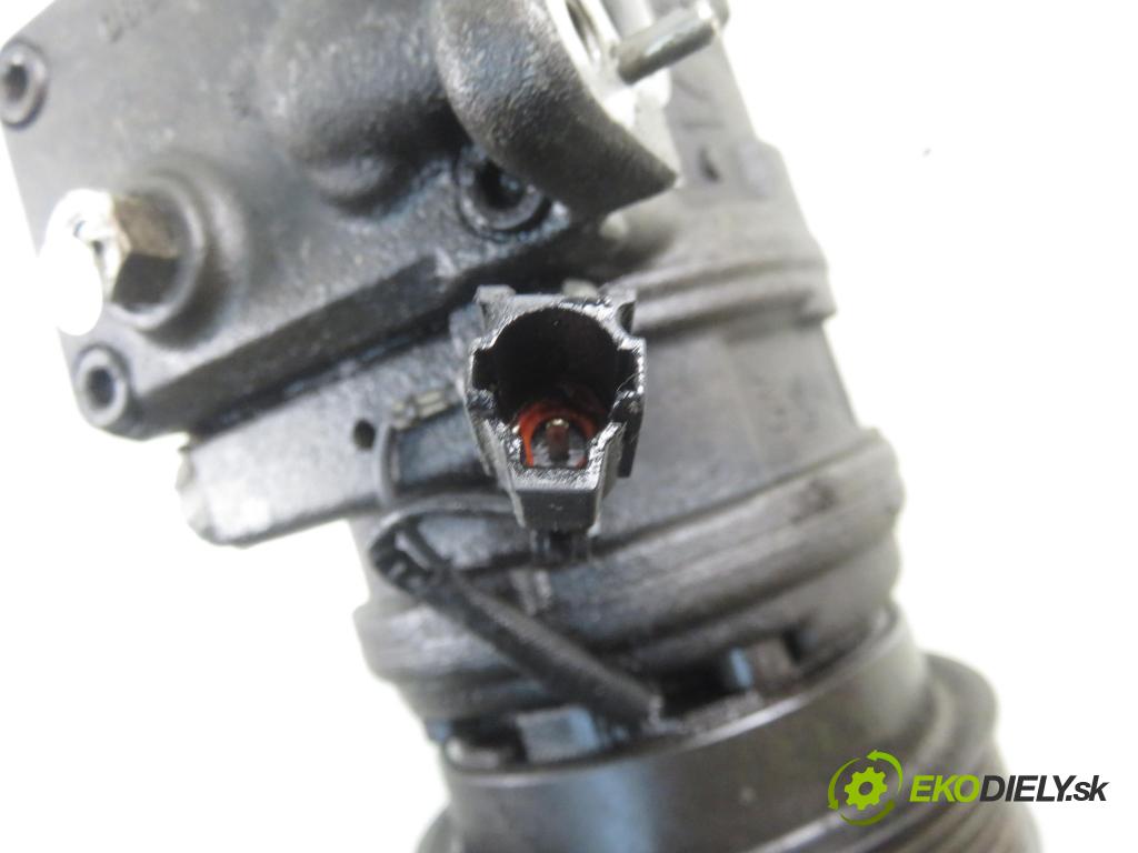 KIA SPORTAGE (JE_, KM_) SUV 2004 85,00 2.0 CRDi 113 4WD - D4EA 1991,00 KOMPRESOR: klimatizácie 162501800J (Kompresory klimatizácie)