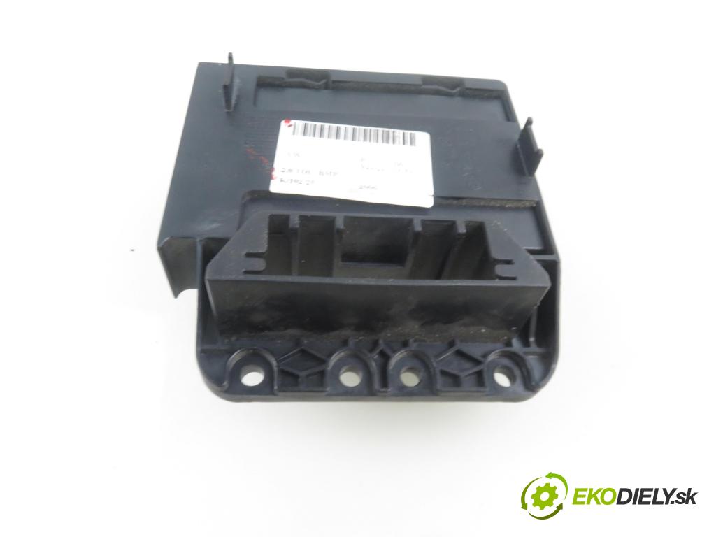 VW PASSAT B6 Variant (3C5) KOMBI 2006 103,00 2.0 TDI PD 8V 140 - BMP 1968,00 MODUL komfortu 3C0959433K