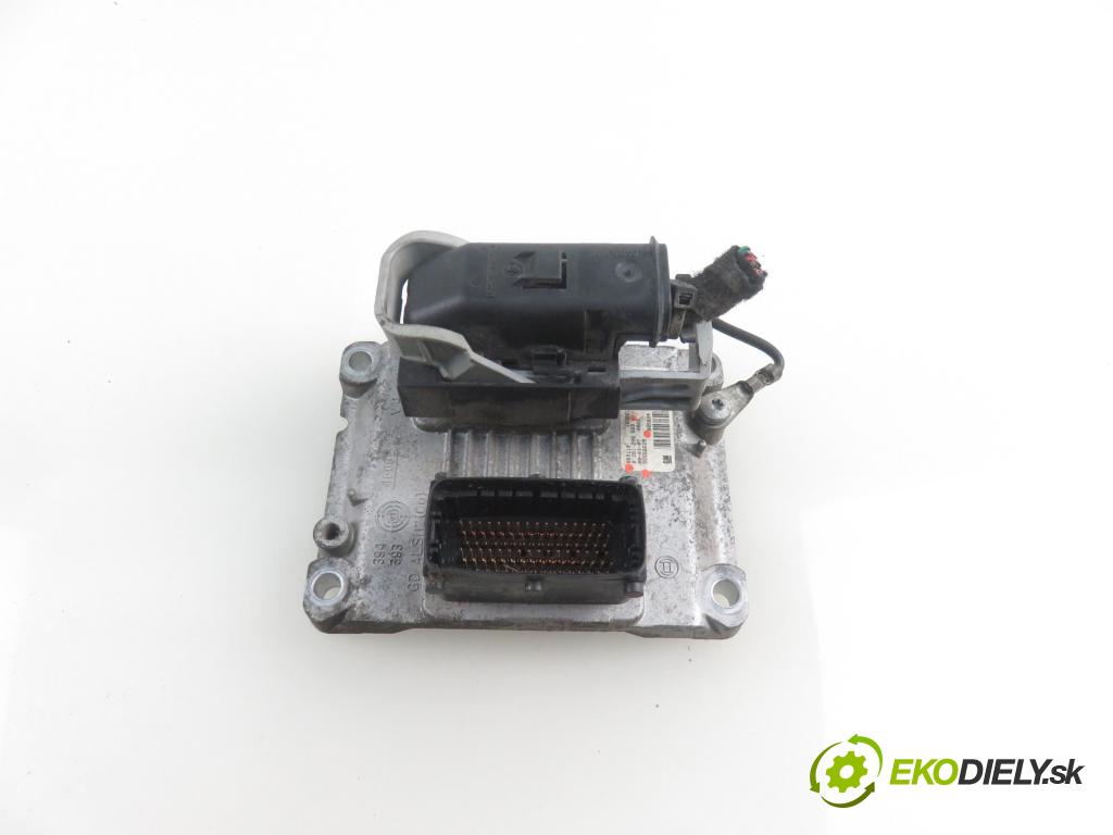 OPEL ASTRA G liftback (T98) HB 2008 66,00 1.4 - Z 14 XEP 1364,00 Riadiaca jednotka Motor 55556629 ; 0261208669