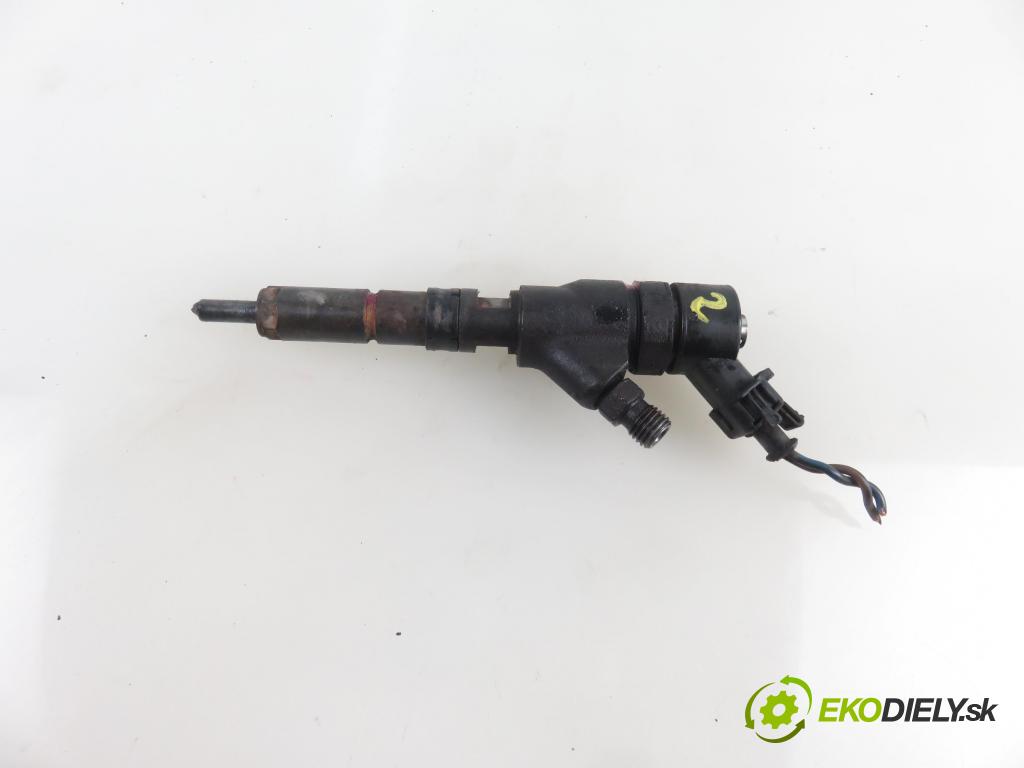 CITROEN JUMPER Skrzynia (244) FURGON 2003 62,00 2.0 HDi - RHV (DW10TD) 1997,00 vstrekovač 0445110076 ; 9653594280 (Vstrekovače)