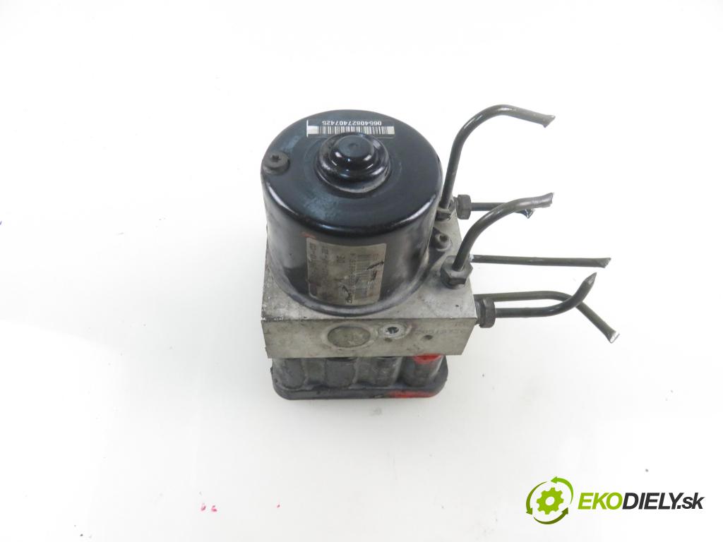 FORD FIESTA V (JH_, JD_) HB 2002 50,00 1.4 TDCi 8V 68 - F6JA 1399,00 Pumpa ABS 10096001003 ; 2S612M110CD (Pumpy ABS)