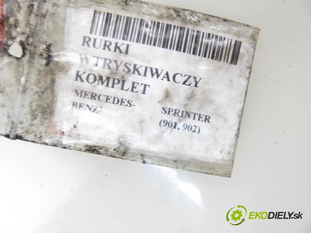 MERCEDES-BENZ SPRINTER 2-t Skrzynia(901, 902) FURGON 2001 0,00 213 CDI - OM 611.981 2148,00 rúrky VSTREKOVAČE: