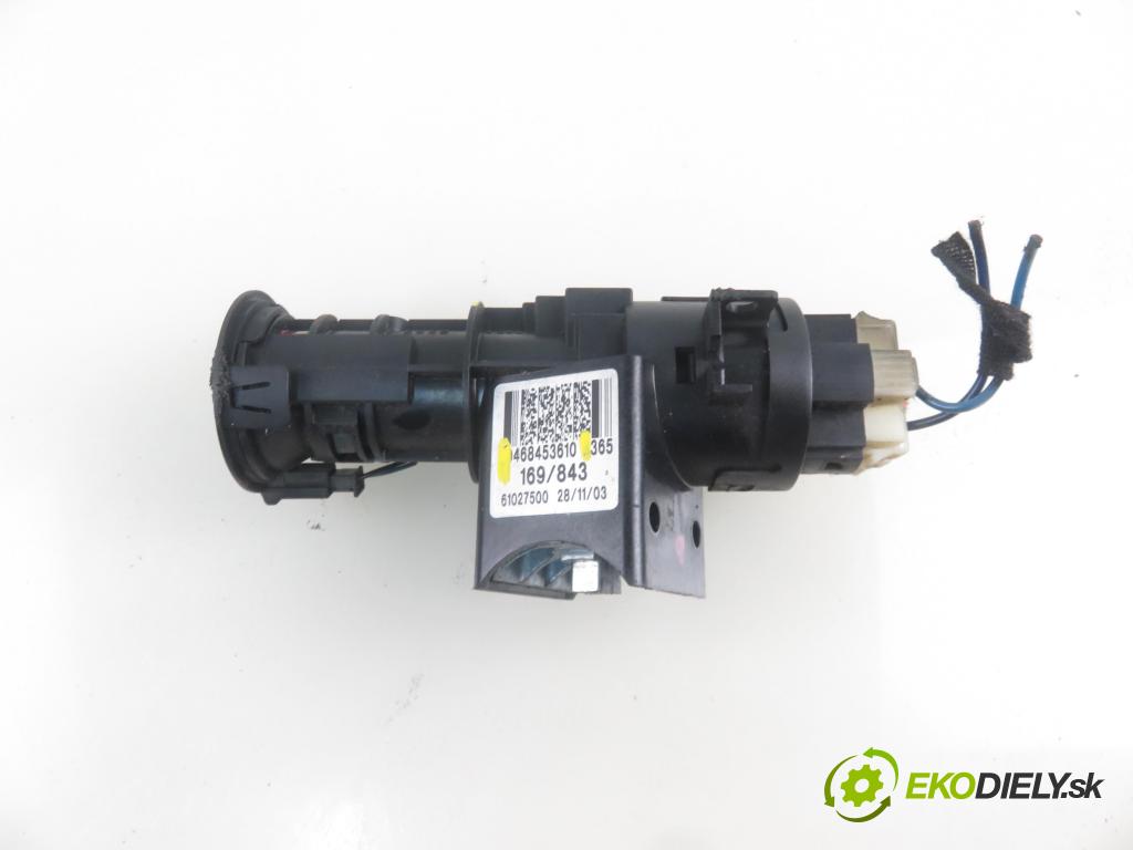 FIAT PANDA (169_) HB 2003 40,00 1.1 54 - 187 A1.000 1108,00 spinačka 468453610 ; 05521B365 (Spínacie skrinky a kľúče)