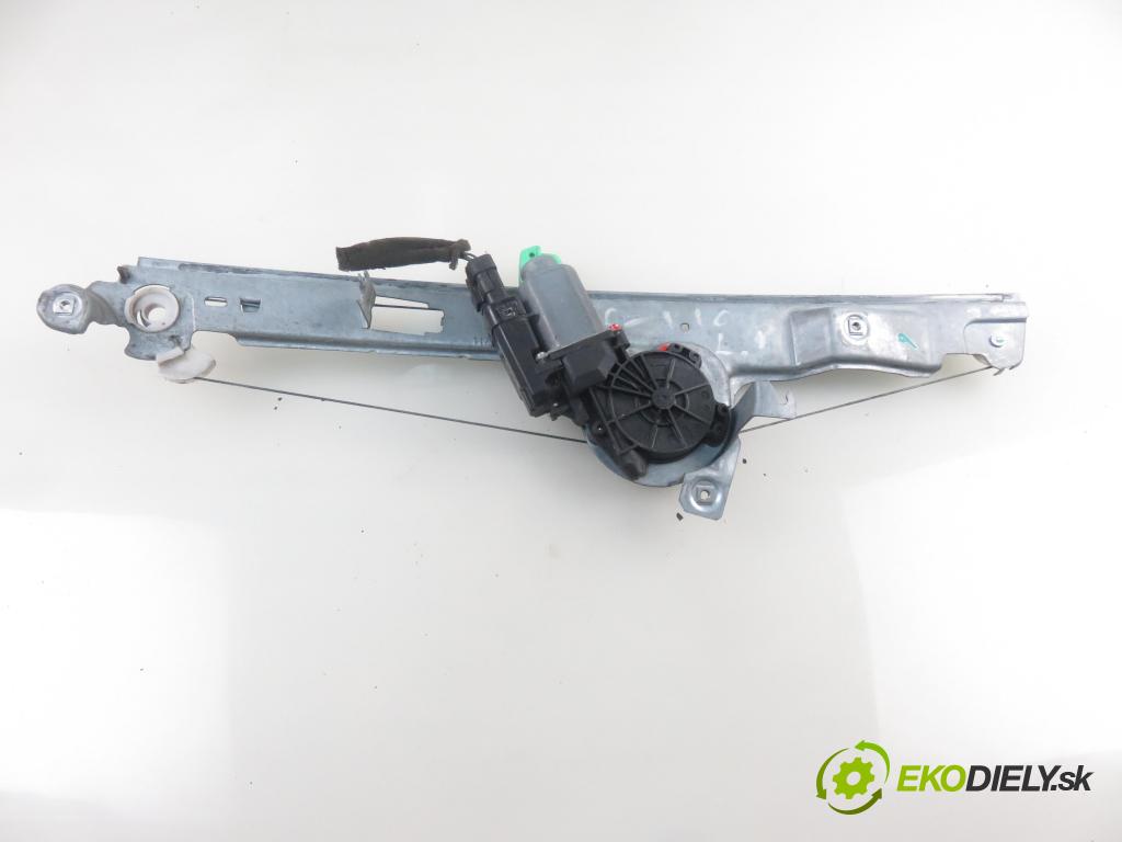 RENAULT SCENIC II (JM0/1_) MINIVAN 2004 88,00 1.9 dCi 120 - F9Q 812 1870,00 mechanismus oken