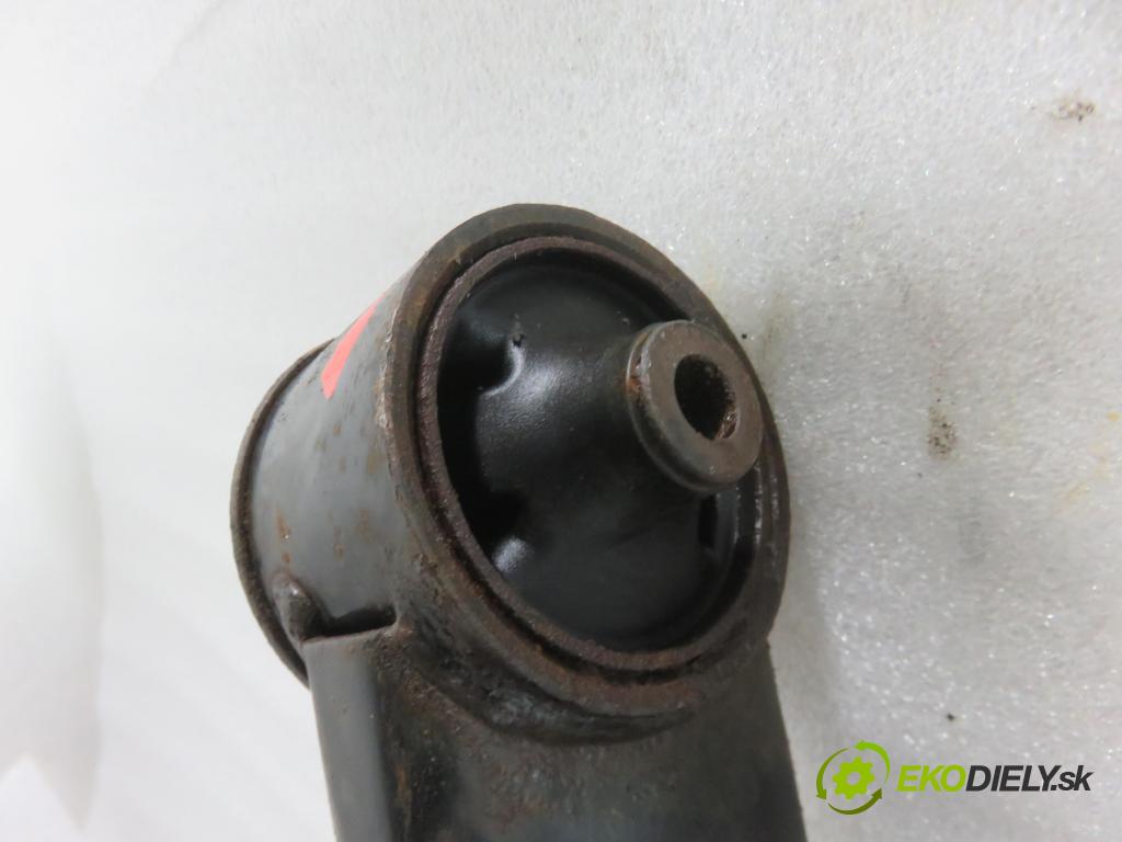 TOYOTA YARIS (_P9_) HB 2006 51,00 1.0 VVT-i (KSP90_) - 1KR-FE 998,00 výztuha zadní část ABS