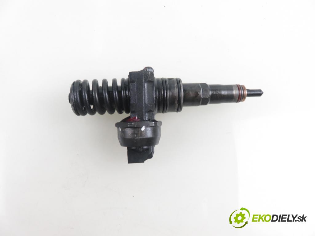 VW PASSAT B6 Variant (3C5) KOMBI 2006 103,00 2.0 TDI PD 8V 140 - BMP 1968,00 vstříkovač 038130073BQ ; 0414720312 (Vstřikovače)