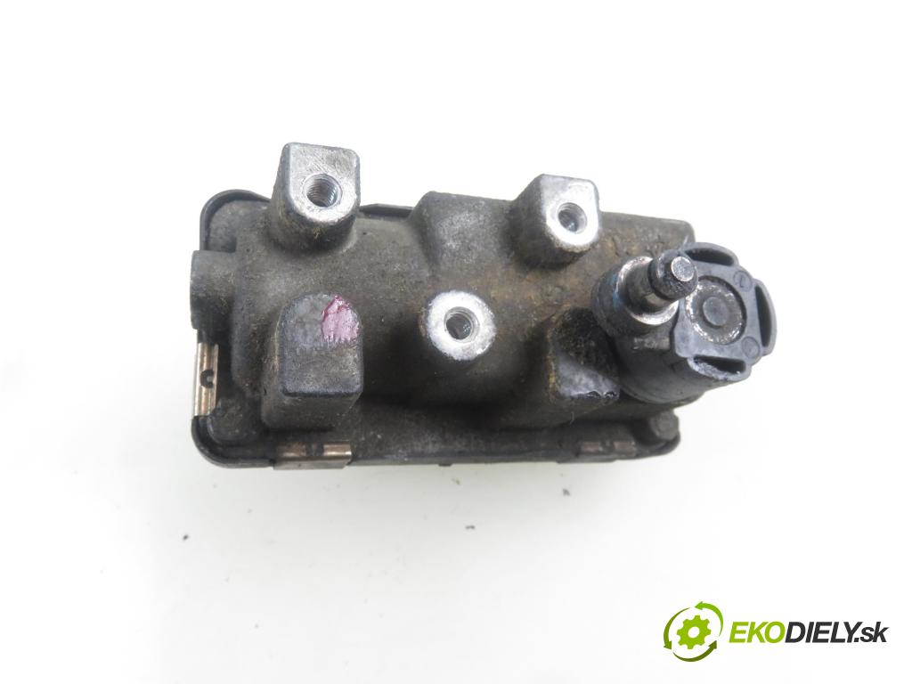 MITSUBISHI OUTLANDER II (CW_W) SUV 2008 115,00 2.2 DI-D 156 4WD - 4HN 2179,00 Nastavovač turba 6NW009483761963 (Ostatné)