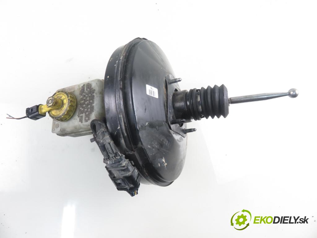 VW GOLF IV (1J1) HB 2000 55,00 1.4 16V - APE 1390,00 Posilovač 1J1614205 ; 03786404014 (Servočerpadlá, pumpy riadenia)