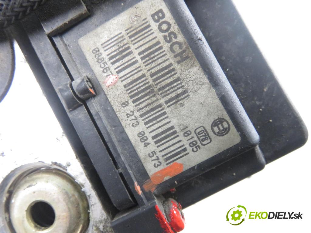 AUDI A4 Avant (8D5, B5) KOMBI 2001 85,00 1.9 TDI - AJM 1896,00 Pumpa ABS 0273004573 ; 0265220621 (Pumpy ABS)