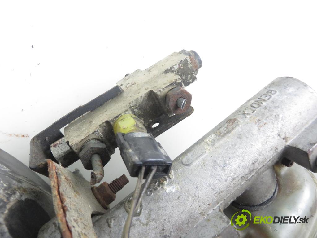 JEEP GRAND CHEROKEE I (ZJ) SUV 1995 0,00 5.2 i 4x4 (ZJ) - ELF 5210,00 Posilovač (Servočerpadlá, pumpy riadenia)