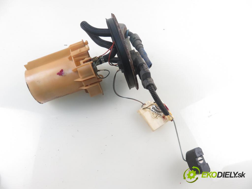 OPEL ASTRA G Kombi (T98) KOMBI 2000 100,00 2.0 16V - X 20 XEV 1998,00 pumpa paliva 9128224