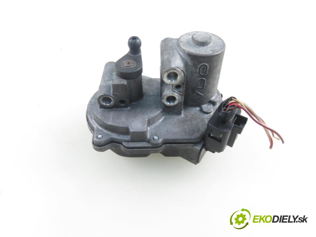 AUDI A6 (4F2, C6) SEDAN 2005 132,00 2.7 TDI 180 - BPP 2698,00 Nastavovač turba A2C53022954 ; 059129086 (Ostatné)