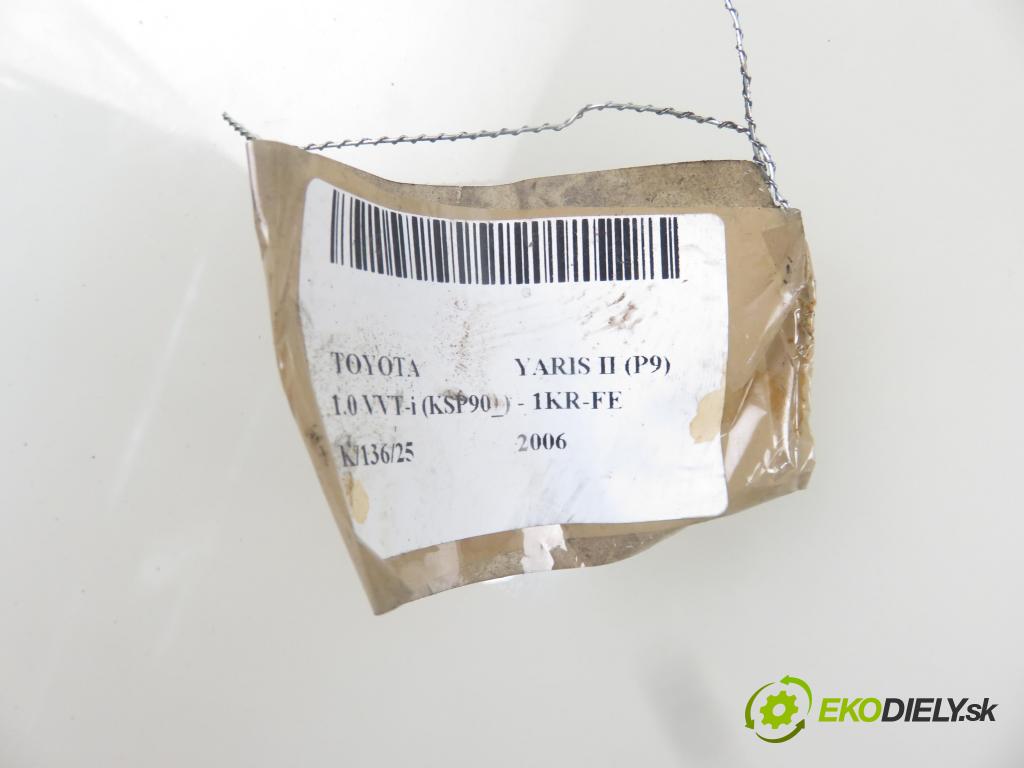TOYOTA YARIS (_P9_) HB 2006 51,00 1.0 VVT-i (KSP90_) - 1KR-FE 998,00 pumpa paliva 770200D080