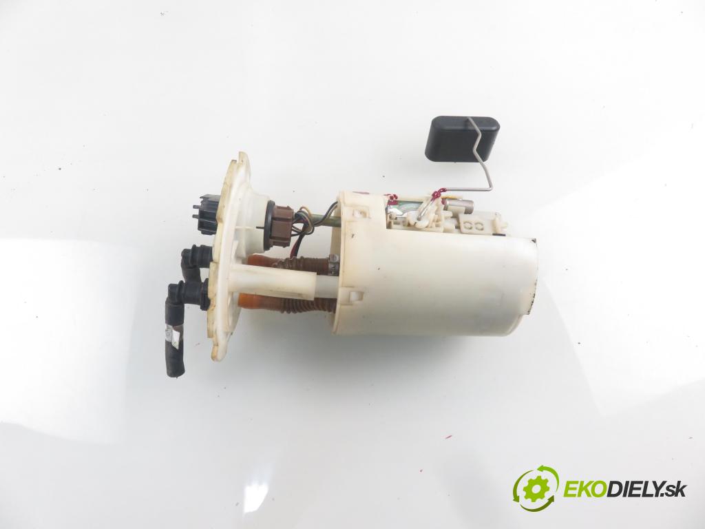 CHEVROLET AVEO / KALOS liftback (T200) HB 2004 53,00 1.2 - F12S3 1150,00 pumpa paliva 96414381