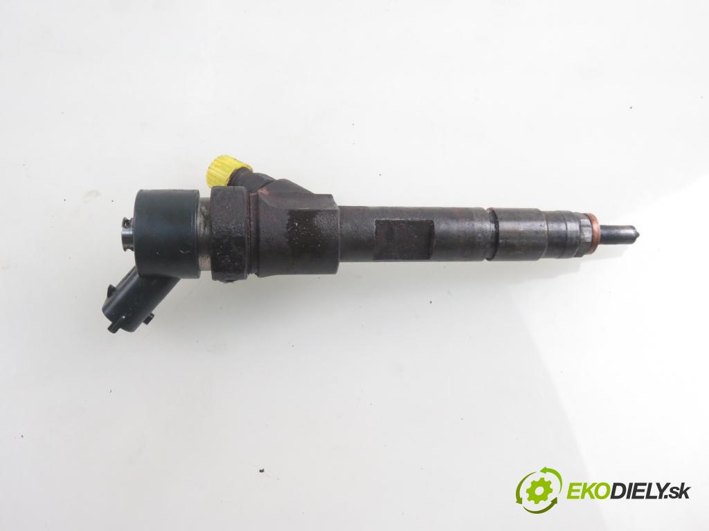 RENAULT SCENIC II (JM0/1_) MINIVAN 2004 88,00 1.9 dCi 120 - F9Q 812 1870,00 vstrekovač 8200100272 ; 0445110110B (Vstrekovače)