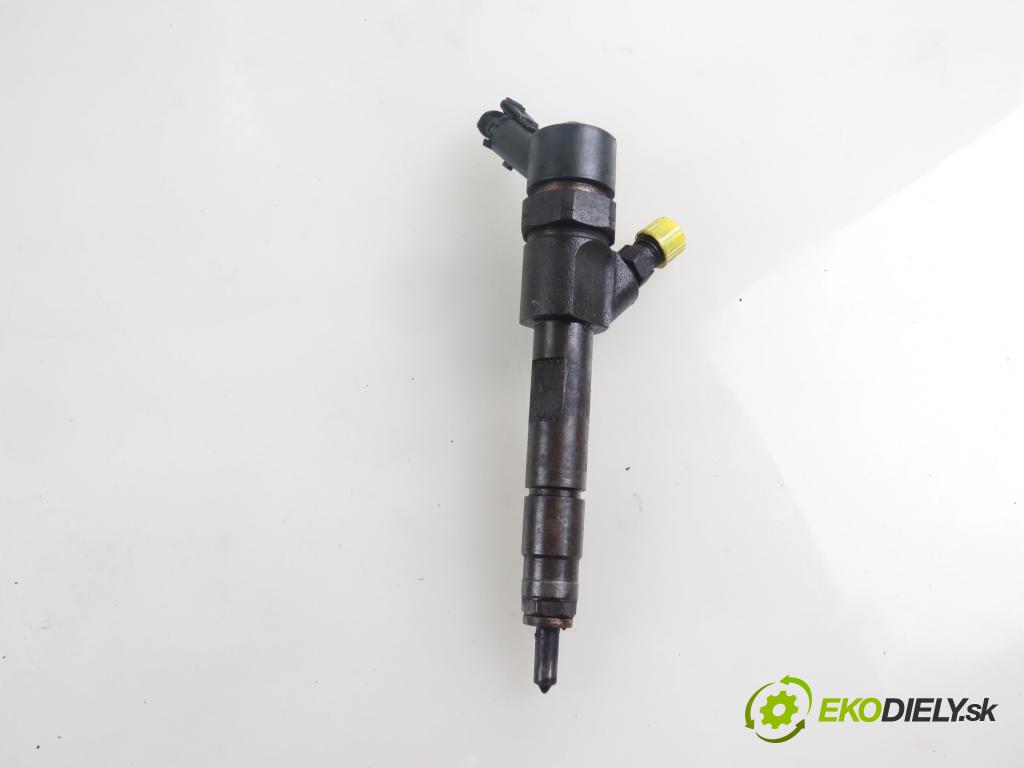 RENAULT SCENIC II (JM0/1_) MINIVAN 2004 88,00 1.9 dCi 120 - F9Q 812 1870,00 vstrekovač 8200100272 ; 0445110110B (Vstrekovače)