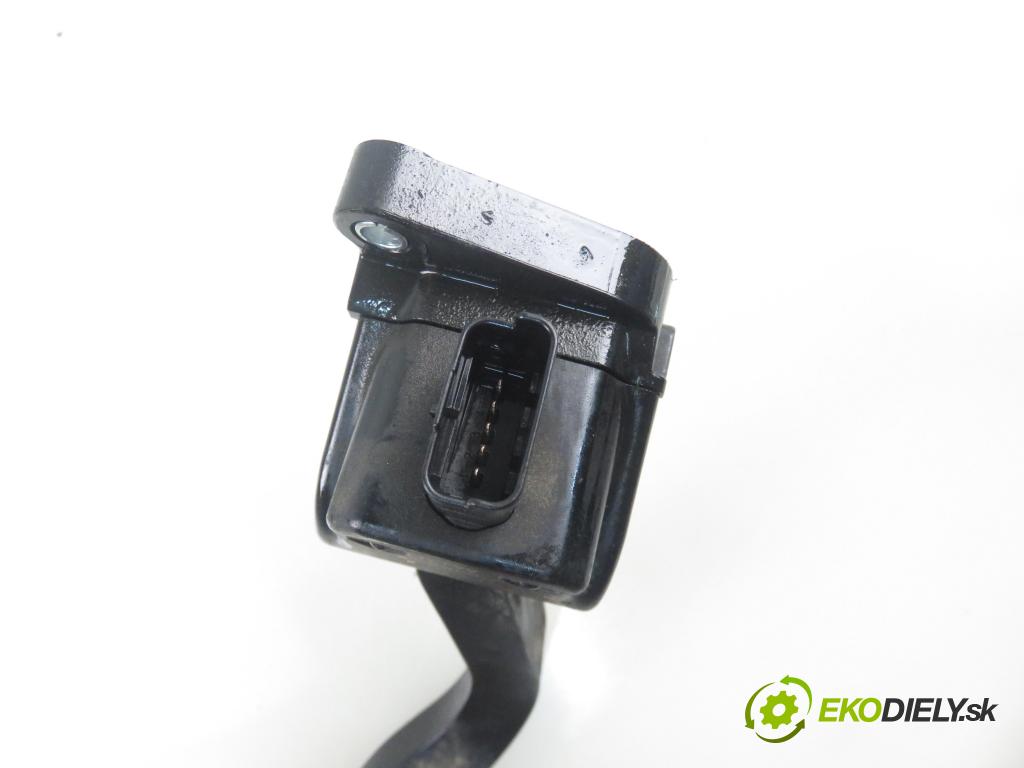 CITROEN C4 Grand Picasso I (UA_) VAN 2008 100,00 2.0 HDi 138 - RHJ (DW10BTED4) 1997,00 Potenciometer plynu 0280755044 ; 9654725380 (Pedále)