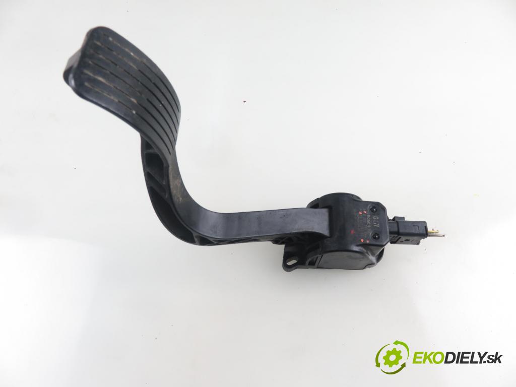 CITROEN C4 Grand Picasso I (UA_) VAN 2008 100,00 2.0 HDi 138 - RHJ (DW10BTED4) 1997,00 Potenciometer plynu 0280755044 ; 9654725380 (Pedále)