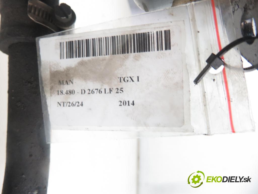 MAN TGX I CIĄGNIK SIODŁOWY 2014 353,00 18.480 - D 2676 LF 25 12419,00 rúrka / Rúra servočerpadlo