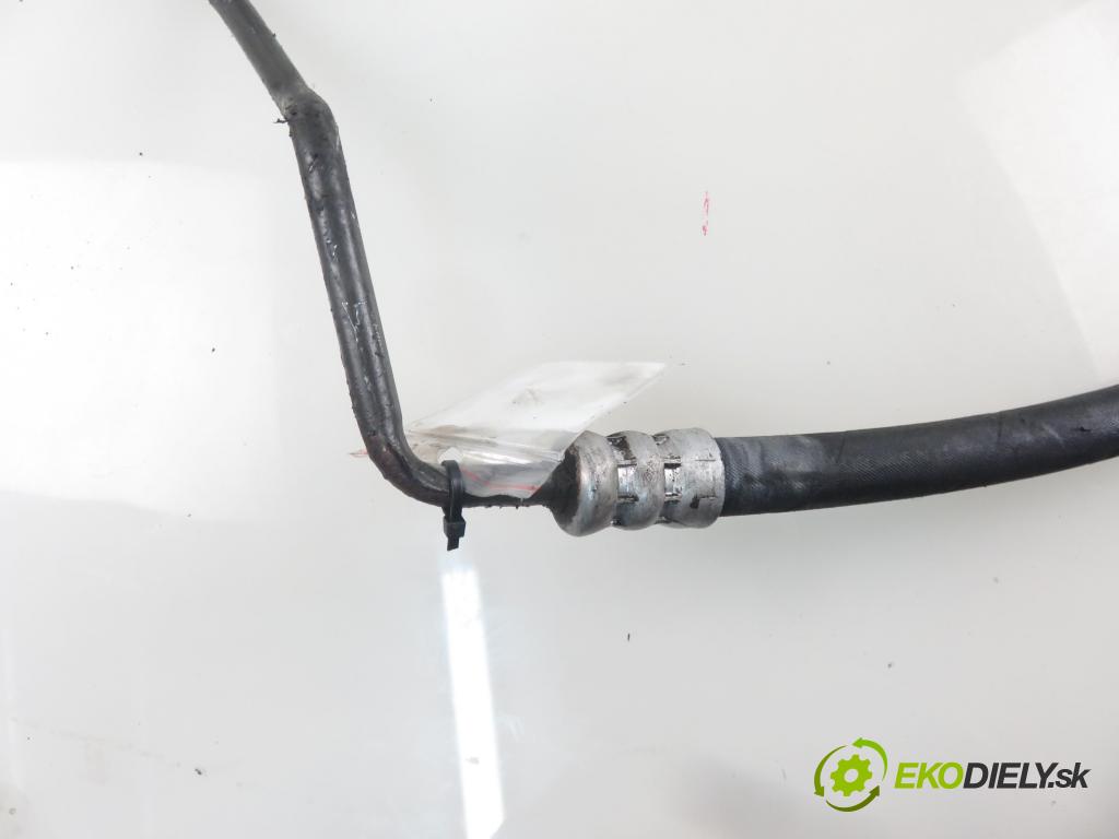 RENAULT ESPACE IV (JK0/1_) VAN 2004 85,00 1.9 dCi 116 - F9Q 820 1870,00 rúrka / Rúra servočerpadlo 8200019836E