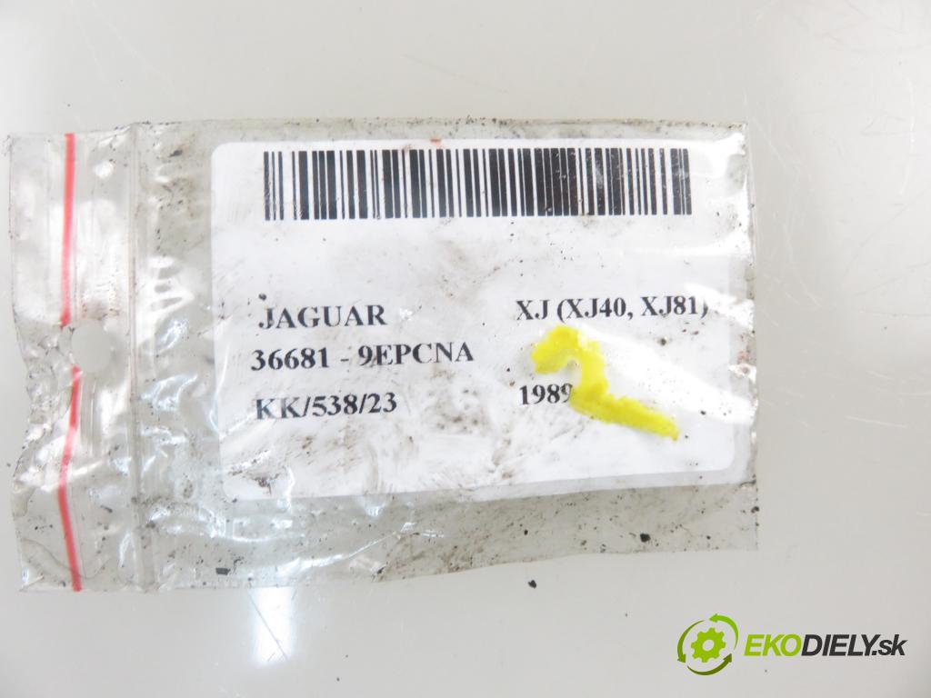 JAGUAR XJ (XJ40, XJ81) SEDAN 1989 163,00 4.0 36681 222 - 9EPCNA 3980,00 vstrekovač 0280150157 ; 73230A (Vstrekovače)