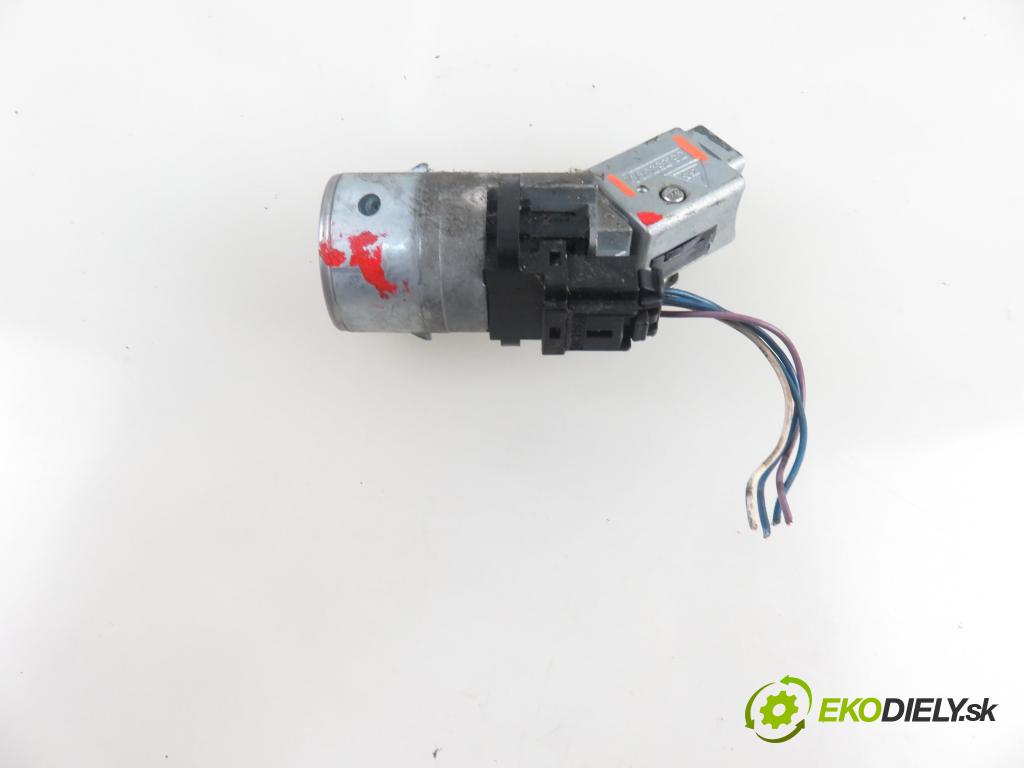 PEUGEOT 307 (3A/C) HB 2005 0,00 1.6 HDi - 9HX (DV6ATED4) 1560,00 spinačka 36353100 (Spínacie skrinky a kľúče)