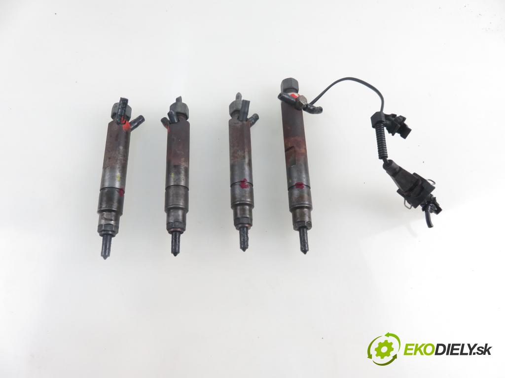 AUDI A3 (8L1) HB 1998 66,00 1.9 TDI - AGR 1896,00 vstřikovací ventily 038130201F ; 038130201G (Vstřikovací ventily)