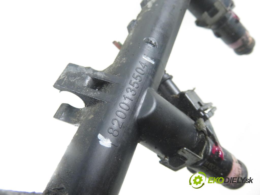 RENAULT GRAND SCENIC II (JM0/1_) MINIVAN 2004 83,00 1.6 - K4M 782 1598,00 Lišta vstrekovacia 8200135504 ; H132259 ; ITGM60 (Vstrekovacie lišty)