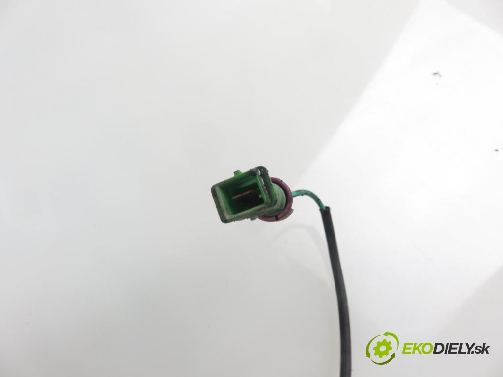 AUDI A4 Avant (8D5, B5) KOMBI 2001 85,00 1.9 TDI - AJM 1896,00 KOMPRESOR: klimatizácie 8D0260808 (Kompresory klimatizácie)