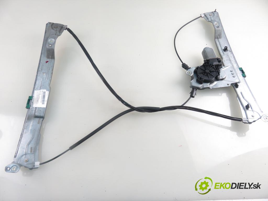 RENAULT CLIO III (BR0/1, CR0/1) HB 2006 55,00 1.2 16V 75 - D4F 740 1149,00 mechanismus oken PPE 3D 400857