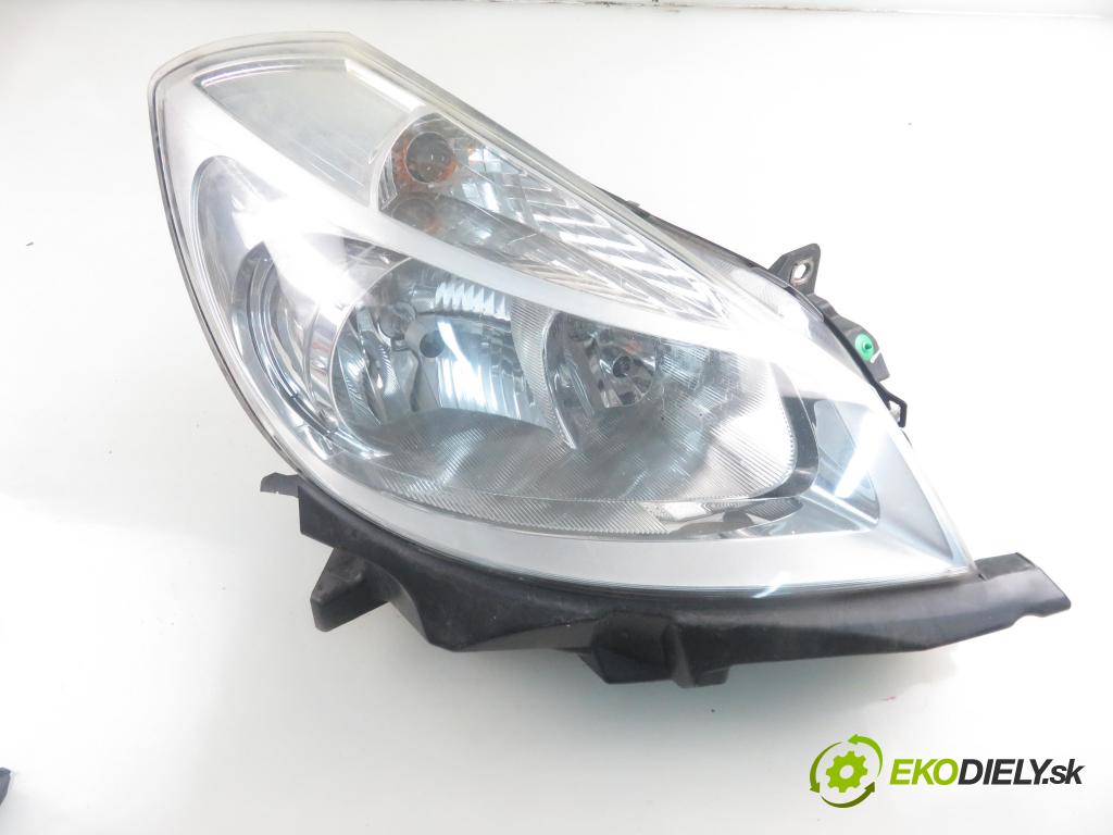 RENAULT CLIO III (BR0/1, CR0/1) HB 2006 55,00 1.2 16V 75 - D4F 740 1149,00 světlo PP 8200459823