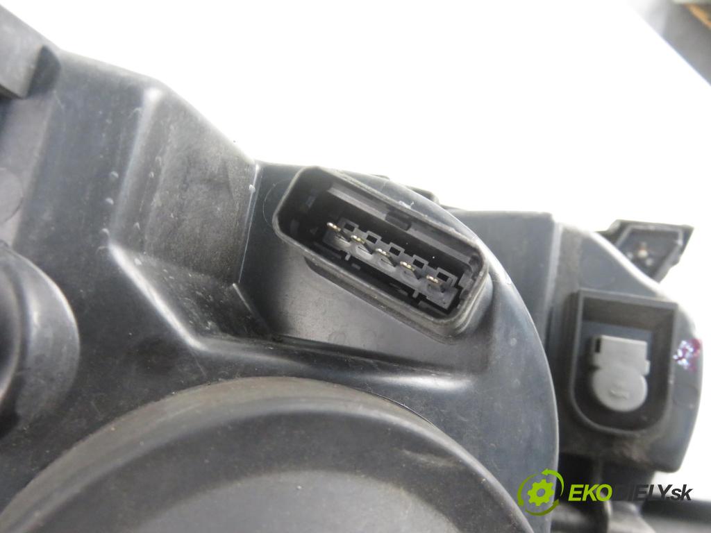 RENAULT CLIO III (BR0/1, CR0/1) HB 2006 55,00 1.2 16V 75 - D4F 740 1149,00 světlo PP 8200459823