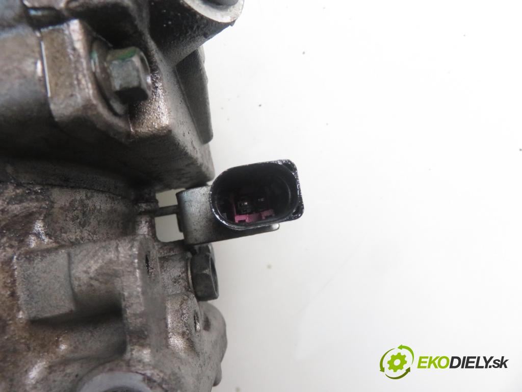 AUDI A4 (8E2, B6) SEDAN 2002 74,00 1.9 TDI - AVB 1896,00 KOMPRESOR: klimatizácie (Kompresory klimatizácie)