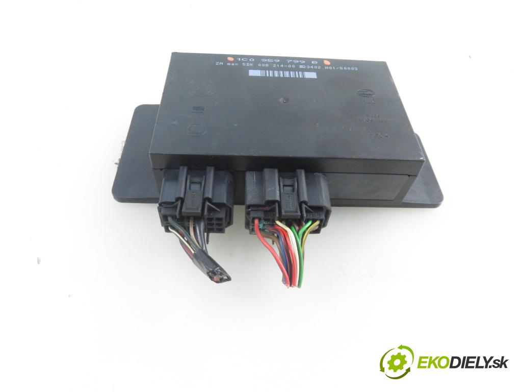 VW PASSAT B5.5 Variant (3B6) KOMBI 2002 96,00 1.9 TDI PD 130 - AVF 1896,00 MODUL komfortu 1C0959799B