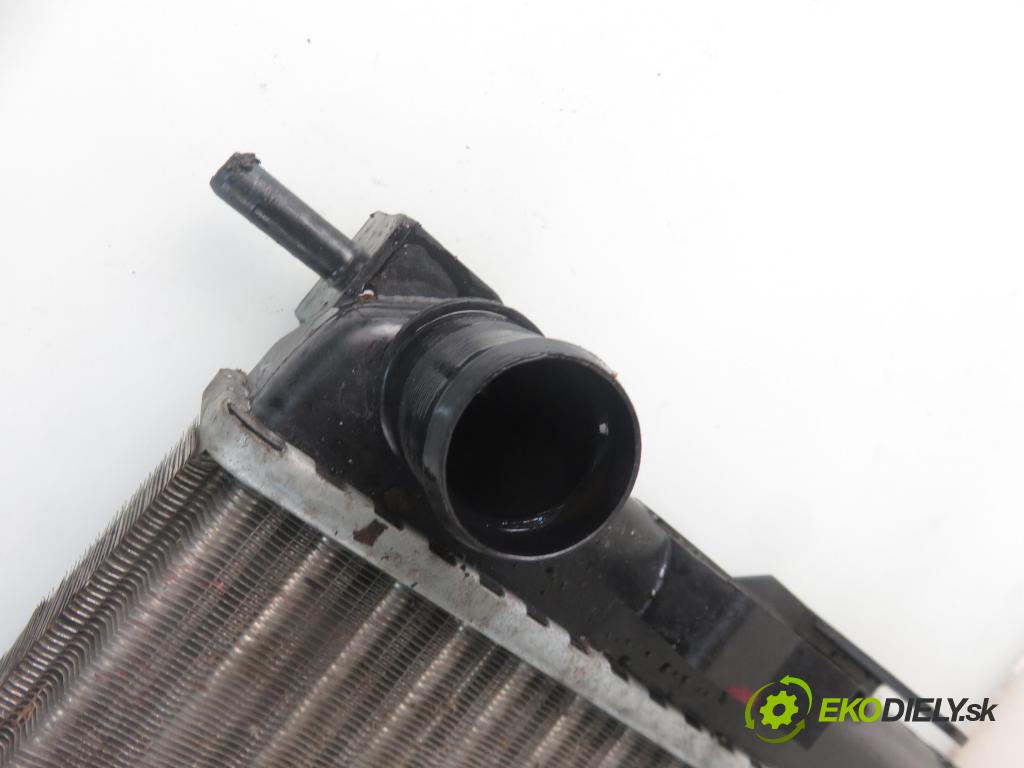 RENAULT CLIO III (BR0/1, CR0/1) HB 2006 55,00 1.2 16V 75 - D4F 740 1149,00 chladič vody D71024TT