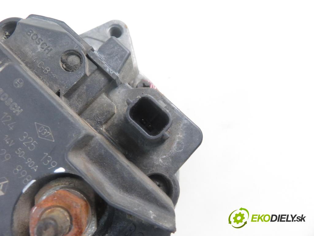 RENAULT CLIO III (BR0/1, CR0/1) HB 2006 55,00 1.2 16V 75 - D4F 740 1149,00 Alternátor 8200429898 ; 0124325139 (Alternátory)
