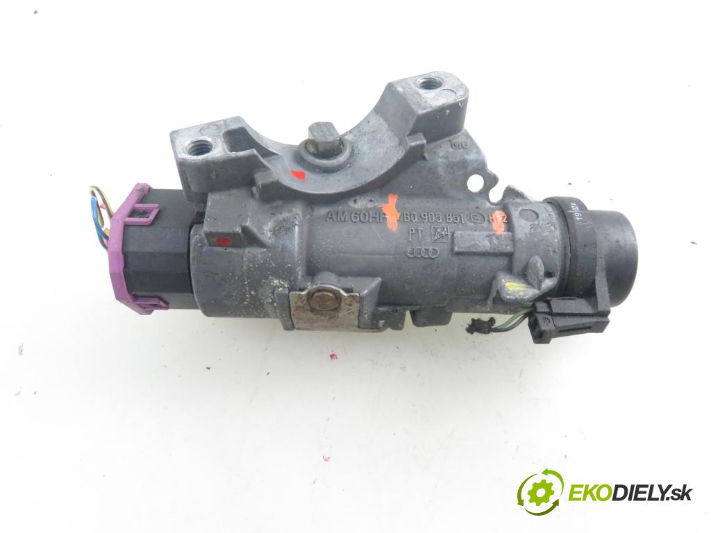 AUDI A4 (8E2, B6) SEDAN 2002 74,00 1.9 TDI - AVB 1896,00 spinačka 4B0905851G (Spínacie skrinky a kľúče)