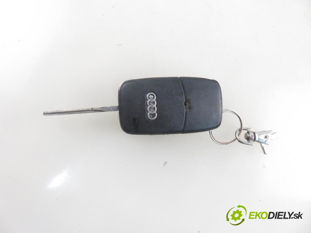 AUDI A4 (8E2, B6) SEDAN 2002 74,00 1.9 TDI - AVB 1896,00 spinačka 4B0905851G (Spínacie skrinky a kľúče)